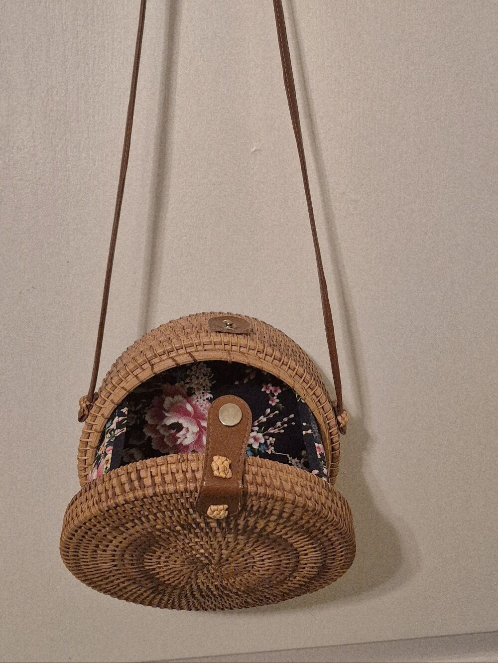 Crossbody Summer Bag in Natural Brown